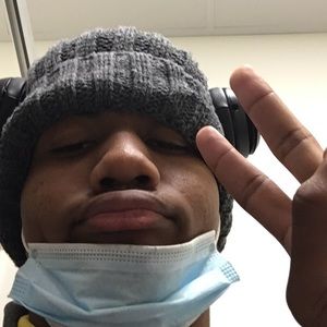 Meet your Posher, Joshua